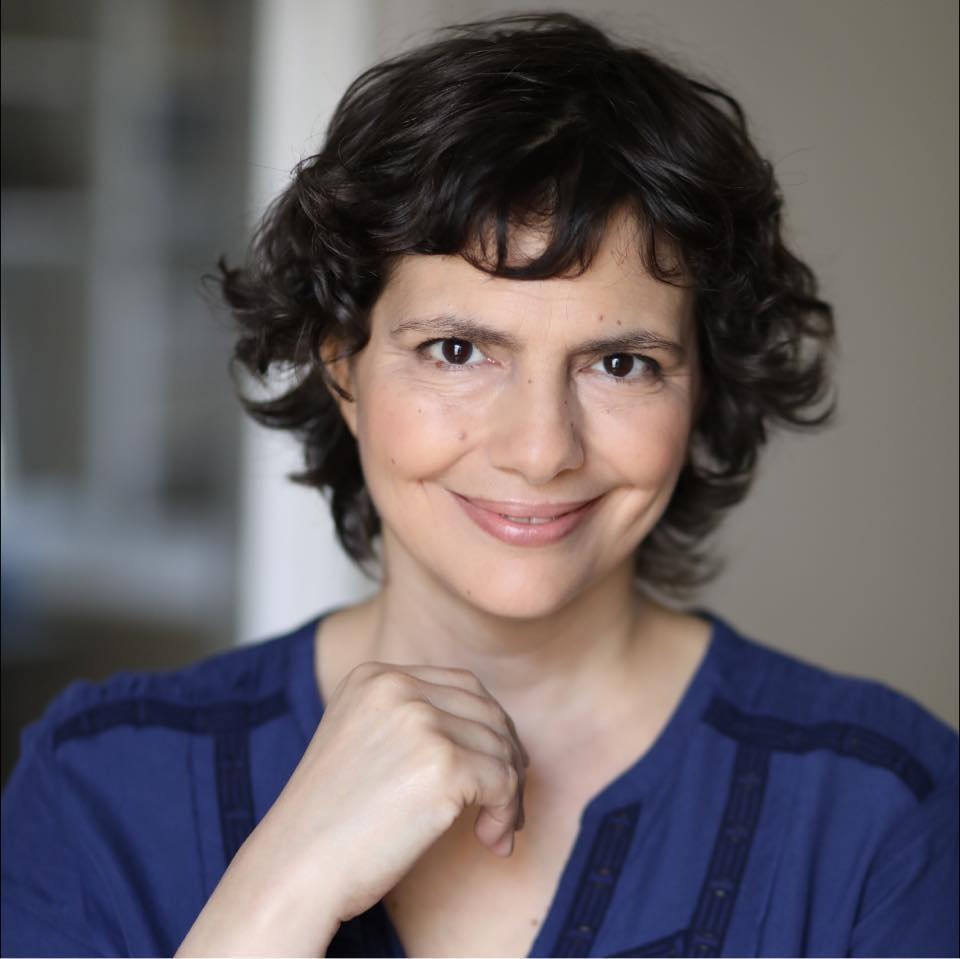 Célia Charpentier — Psychopraticienne, coach et auteure de S.A.F.E.